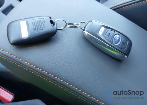 2024 Subaru Crosstrek Limited из США, поврежденный, VIN 4S4GUHM63R3815414